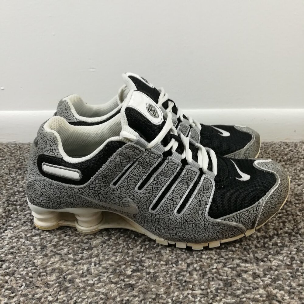 Nike iD Shox Shoes Womens 9 Oreo Black White Running Sneakers 445485-993